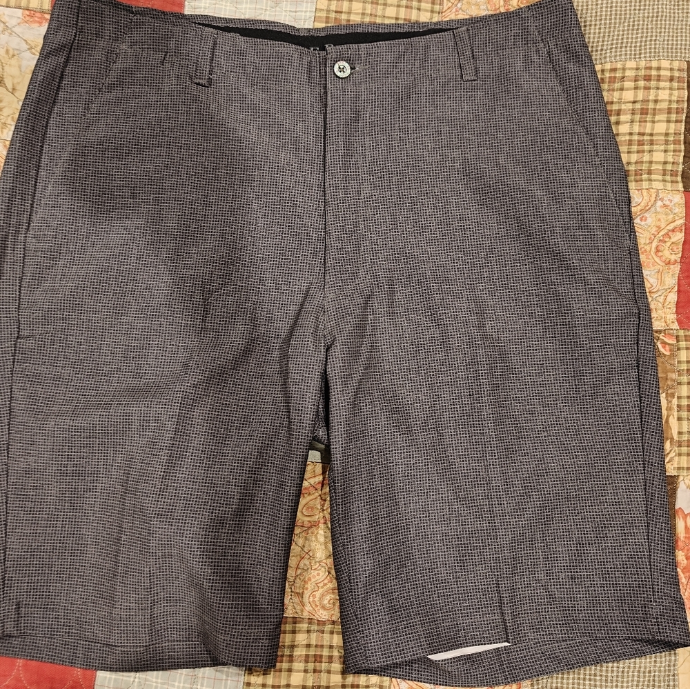 Pebble Beach men's shorts size 36
